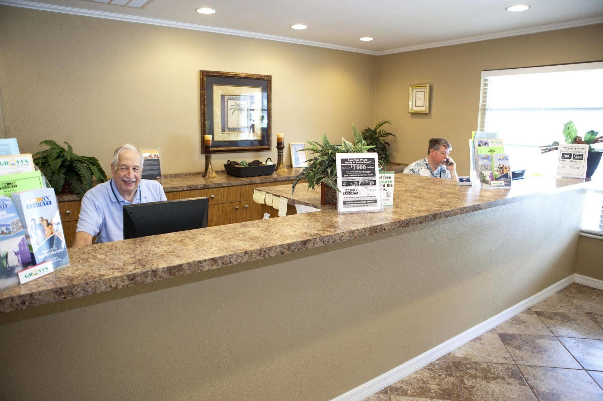 Groves Rv Resort Harlem Heights Εξωτερικό φωτογραφία