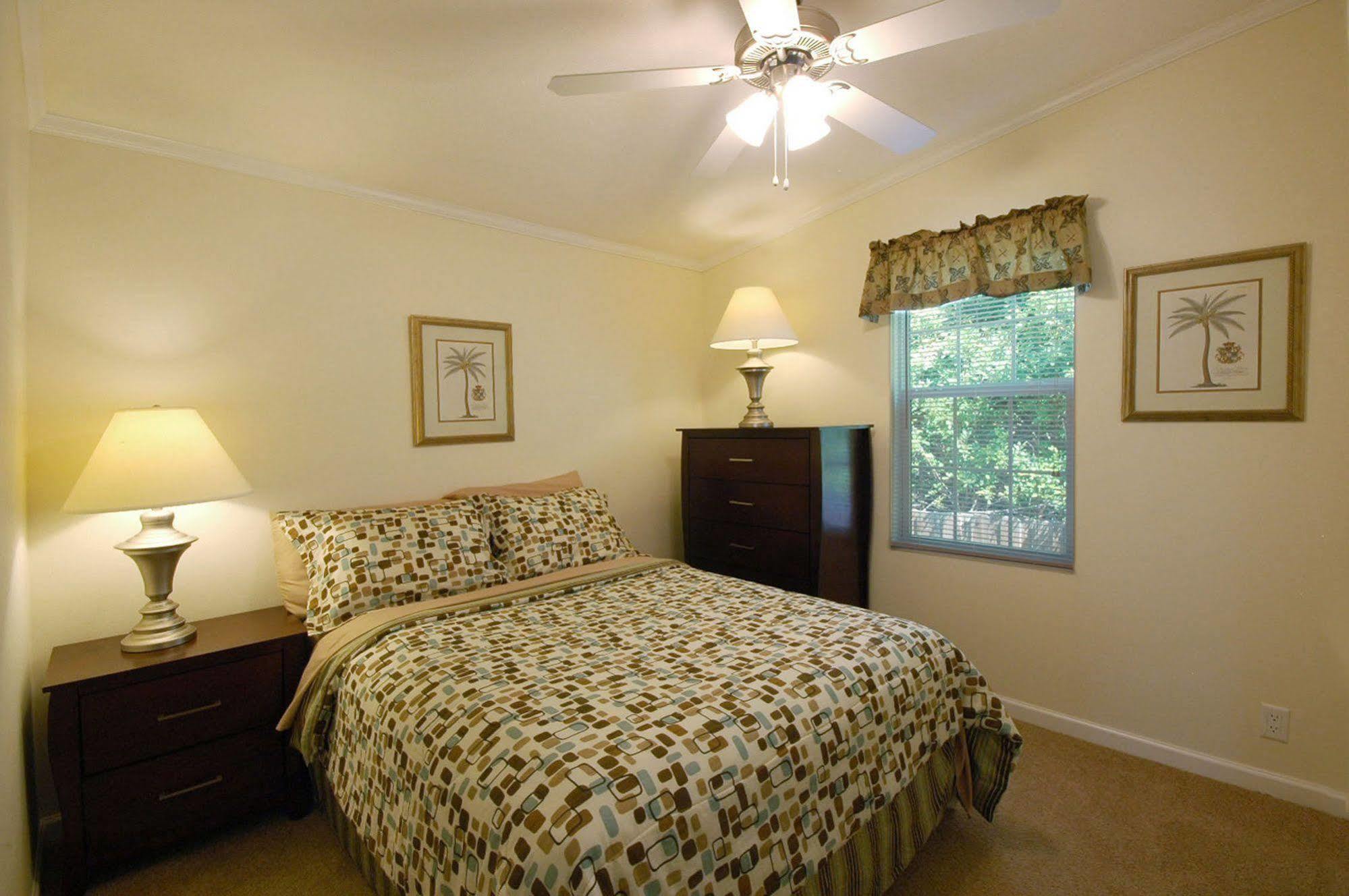 Groves Rv Resort Harlem Heights Εξωτερικό φωτογραφία